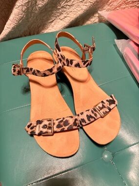 Vionic Leopard Print Ankle-Strap Sandals in Tan and Black